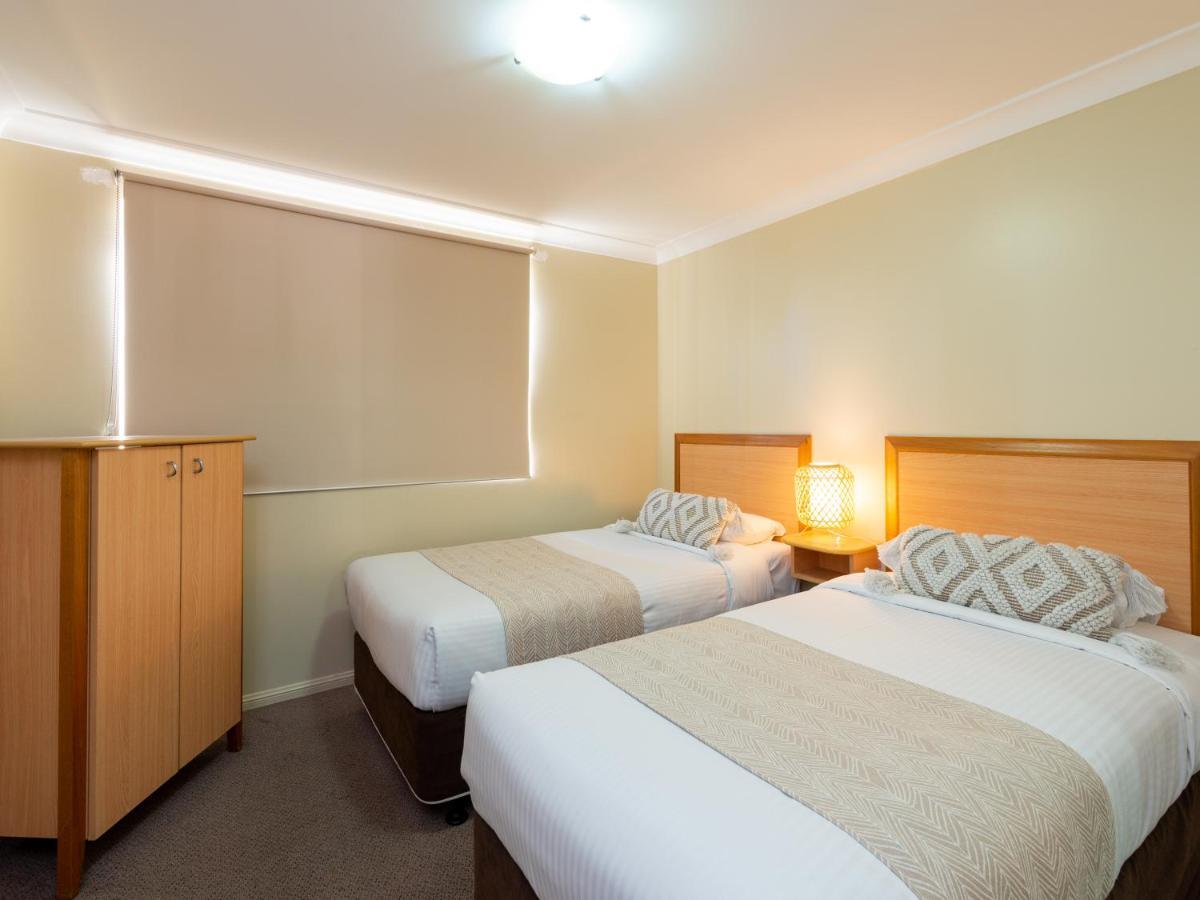 Villa Nova Motel Toowoomba Eksteriør bilde