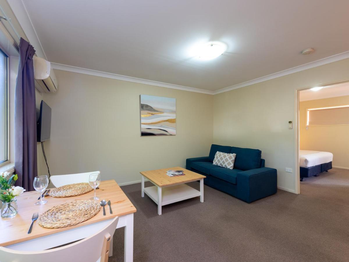 Villa Nova Motel Toowoomba Eksteriør bilde