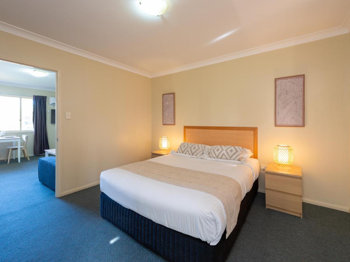 Villa Nova Motel Toowoomba Eksteriør bilde