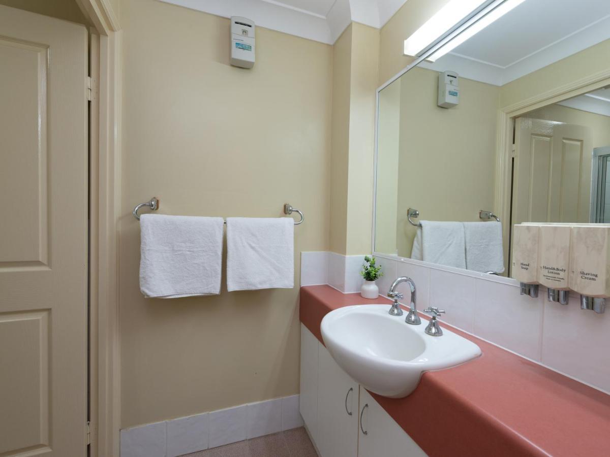 Villa Nova Motel Toowoomba Eksteriør bilde