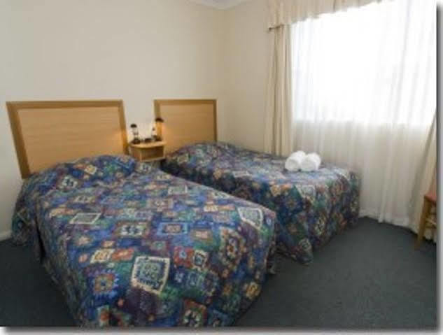 Villa Nova Motel Toowoomba Eksteriør bilde