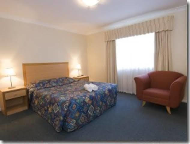 Villa Nova Motel Toowoomba Eksteriør bilde